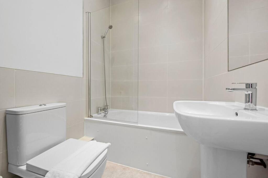 Charming 2 Bed Apartment Free Wifi Close To Camden London Luaran gambar